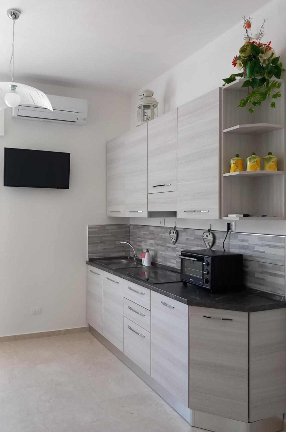 Apartamento Casa Luce Marina di Massa Exterior foto